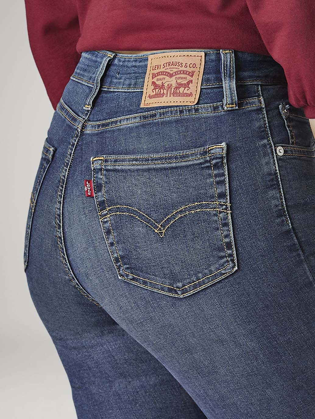 Women's 725 Dark Blue Slim Bootcut Fit High Rise Jeans - 3dc9785a-a1fd-4b1f-b524-bec7c25d3858 View