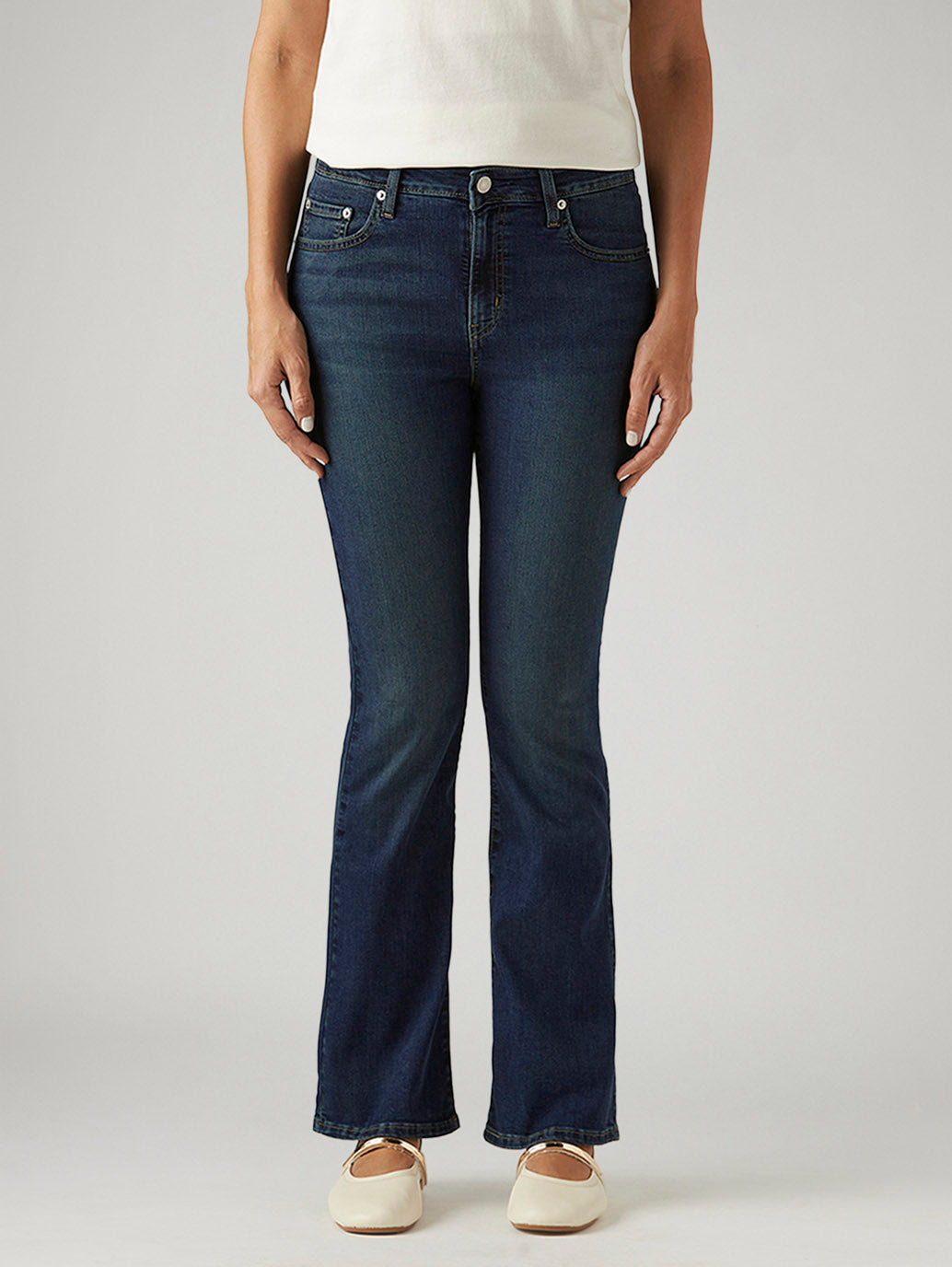 Women's 725 Dark Blue Bootcut Fit High Rise Jeans - Front View