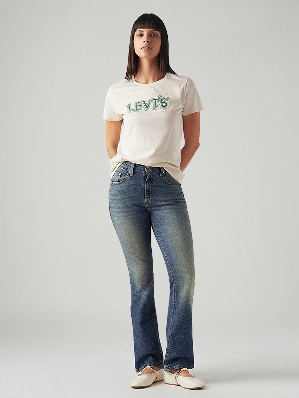 Women's 725 Blue Bootcut Fit High Rise Jeans - Styleshot View