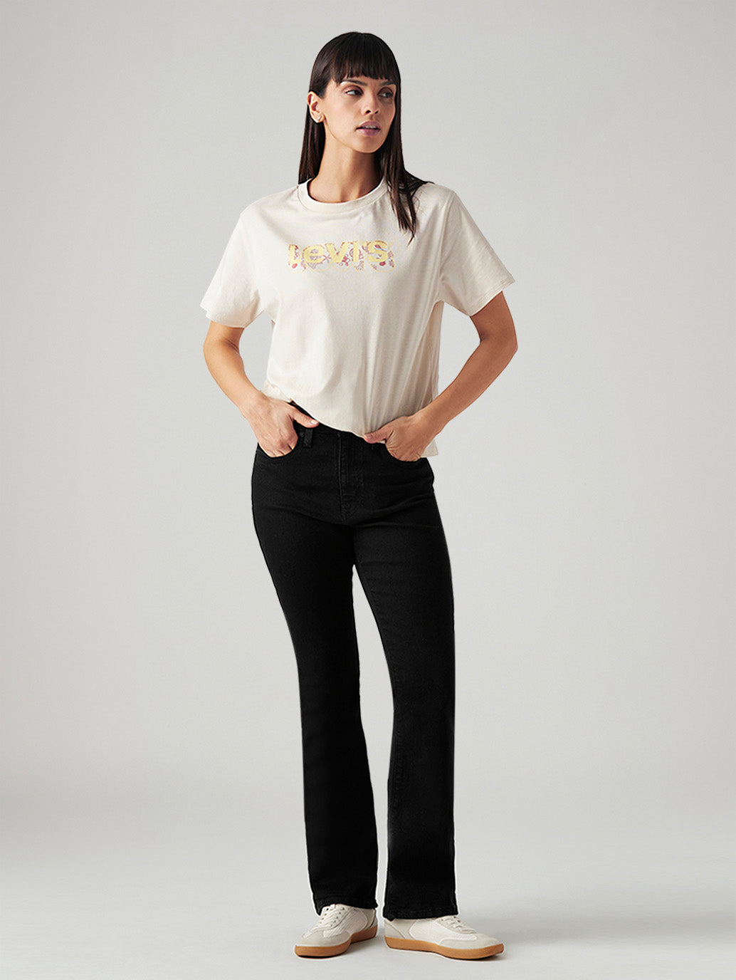 Women's 725 Black Bootcut Fit High Rise Jeans
