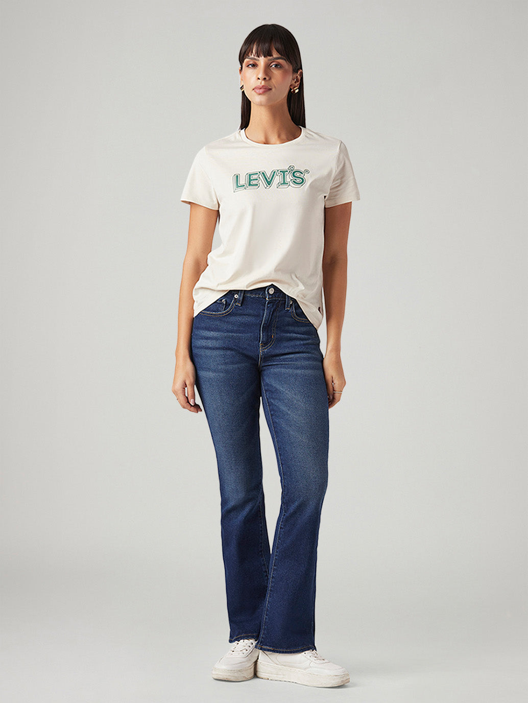 Women's 725 Dark Blue Bootcut Fit High Rise Jeans - Styleshot View