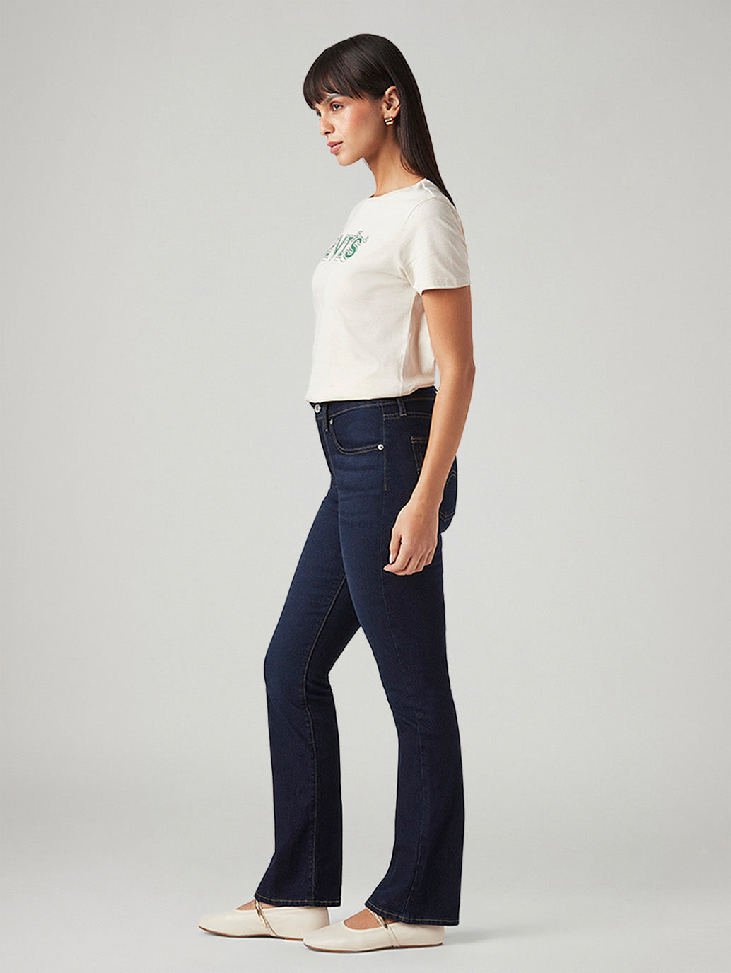 Women's 725 Navy Bootcut Fit High Rise Jeans - Side View