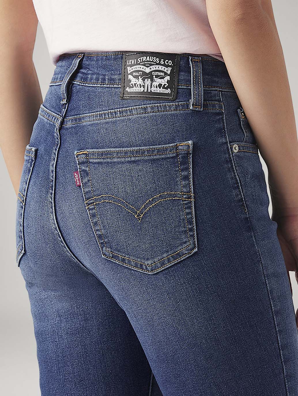 Women's 725 Med Indigo Bootcut Fit High Rise Jeans - Detail View