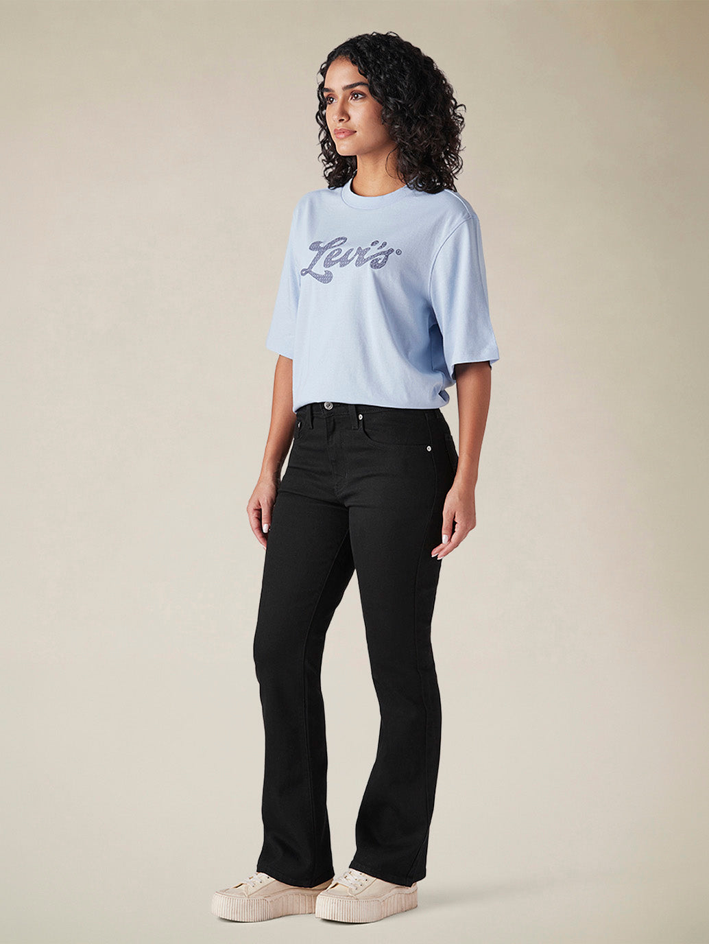Womens 725 High Rise Flared Fit Cotton Stretch blend Jeans - 22b5d161-584d-427b-8297-4c978e6aadf8 View