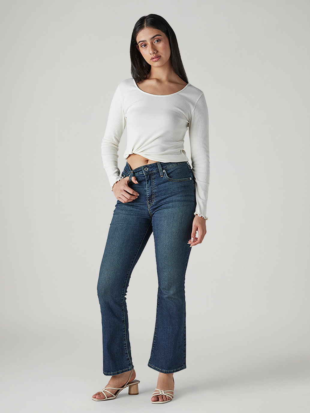 Women's 725 Dark Blue Bootcut Fit Mid Rise Jeans
