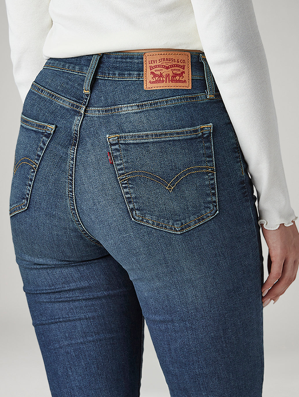 Women's 725 Dark Blue Bootcut Fit Mid Rise Jeans - 20Detail View