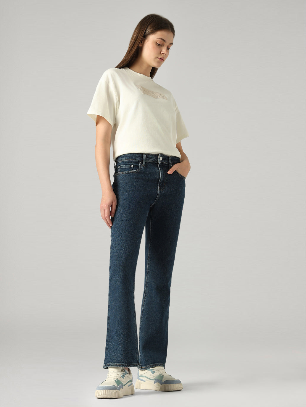 Women's 725 Dark Blue Bootcut Fit High Rise Jeans - Side View
