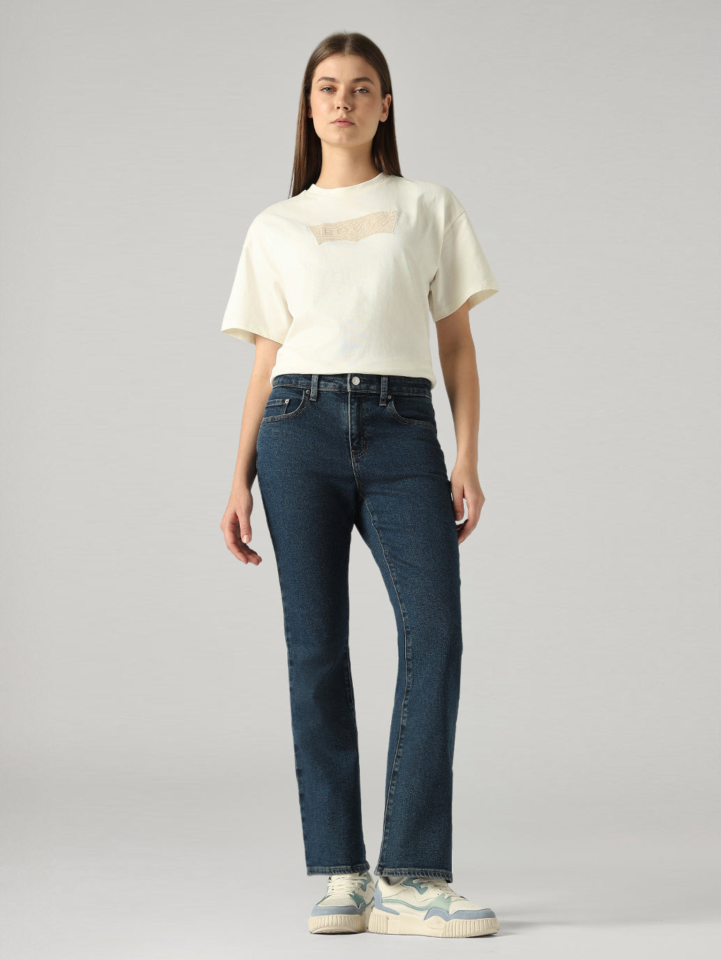 Women's 725 Dark Blue Bootcut Fit High Rise Jeans - Front View
