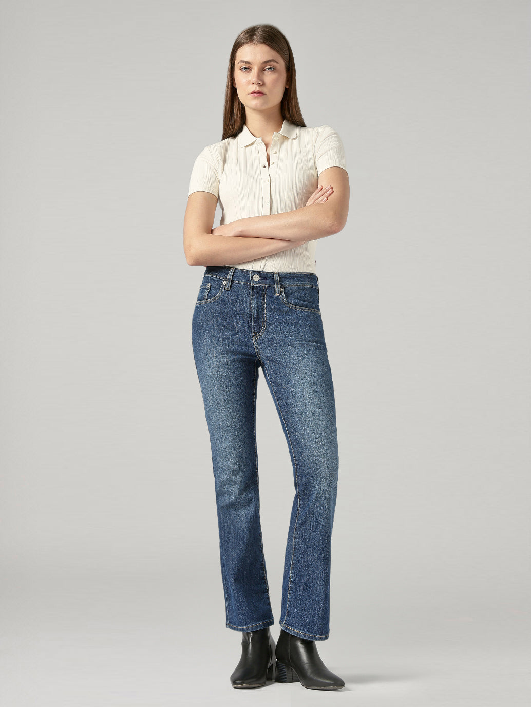 Women's 725 Blue Bootcut Fit High Rise Jeans