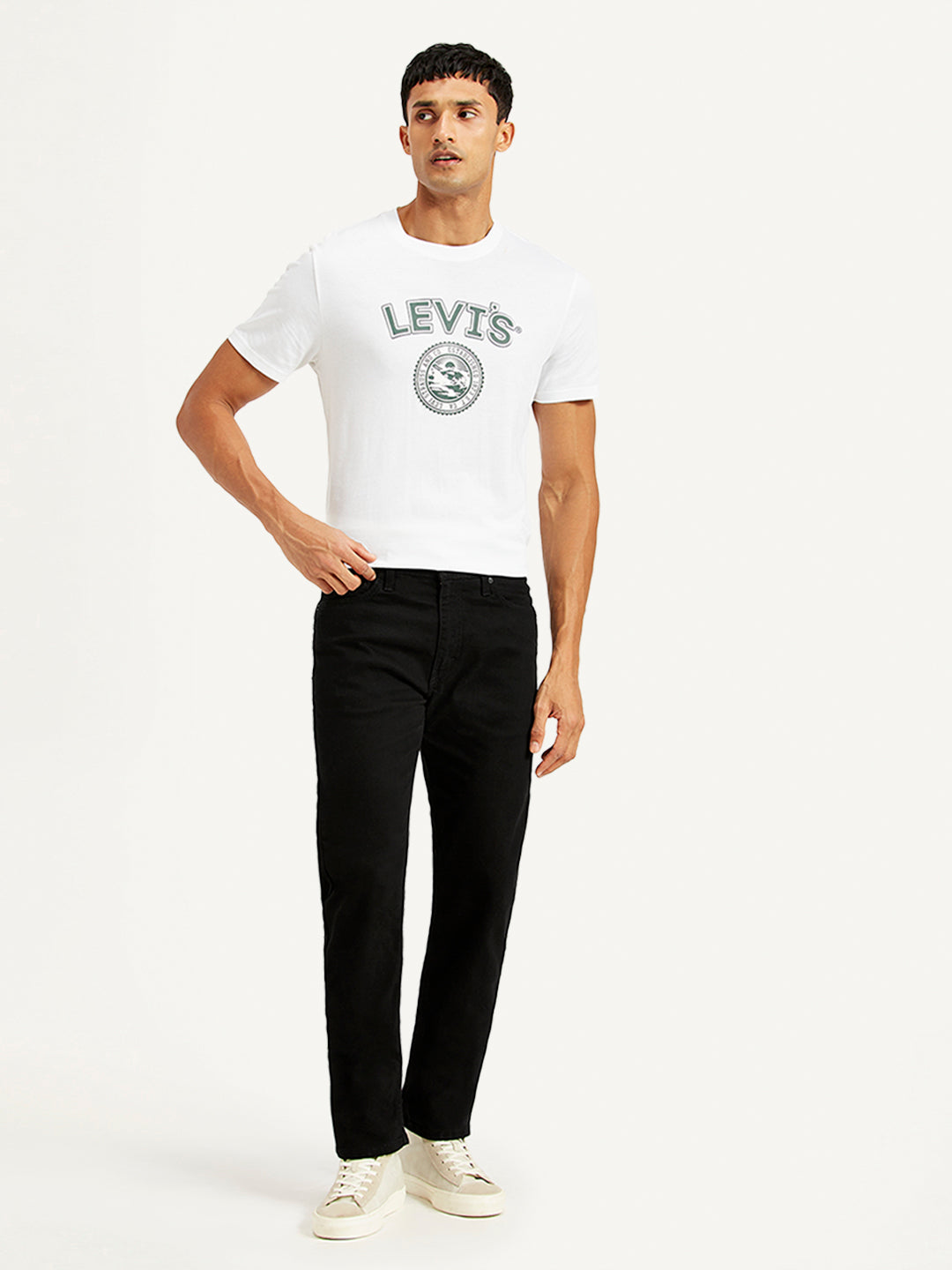 Men's 513 Black Slim Straight Fit Mid Rise Jeans - Front View