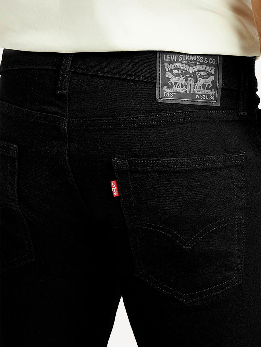 Men's 513 Black Slim Straight Fit Mid Rise Jeans - Detail View