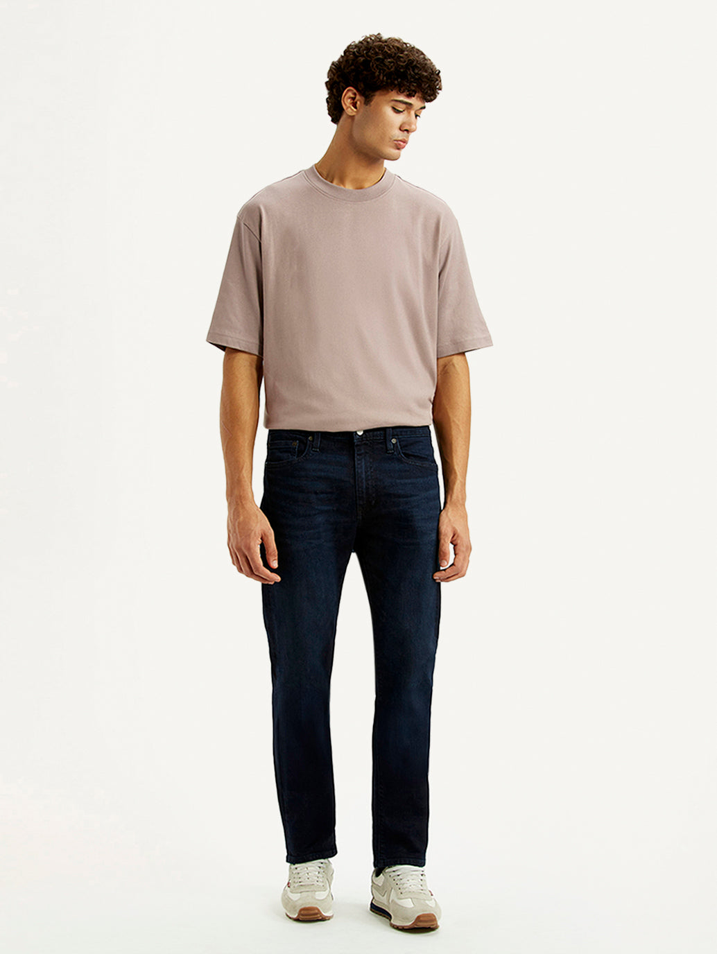 Men's 513 Dark Blue Slim Straight Fit Mid Rise Selvedge Jeans - Front View