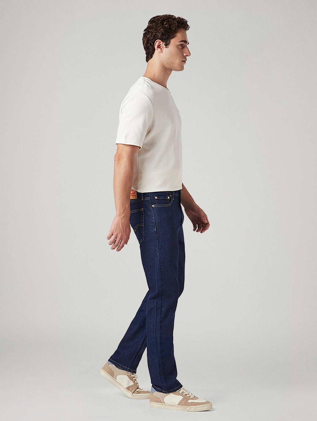 Mens 513 Mid Rise Slim Straight Fit Cotton Stretch Blend Jeans - 4ebdb71e-c37f-42f9-8147-eb4b3b277926 View