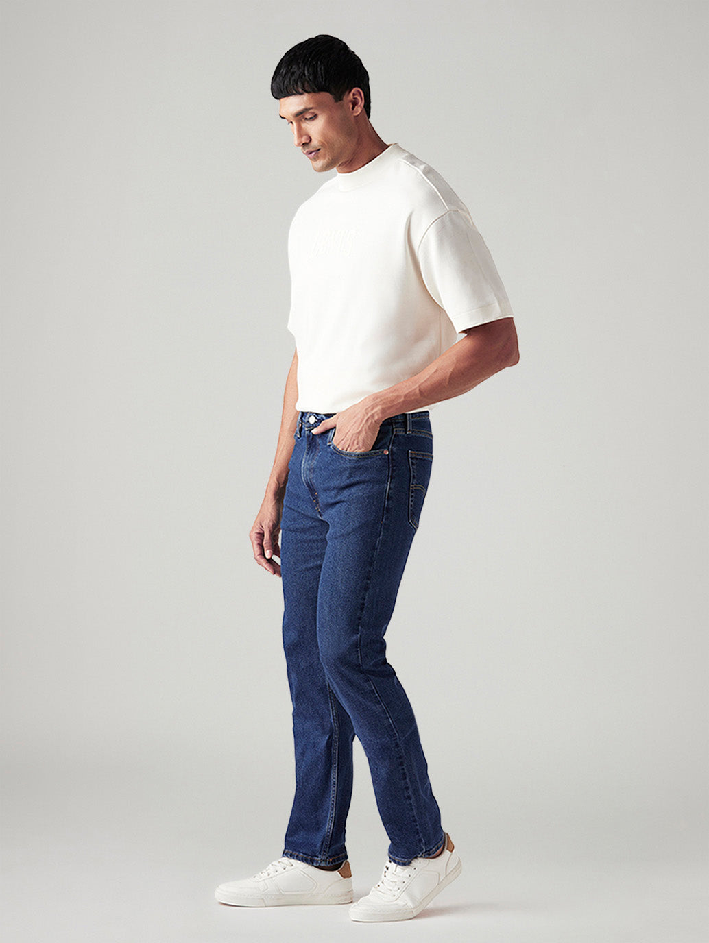 Men's 513 Blue Slim Straight Fit Mid Rise Jeans - Side View