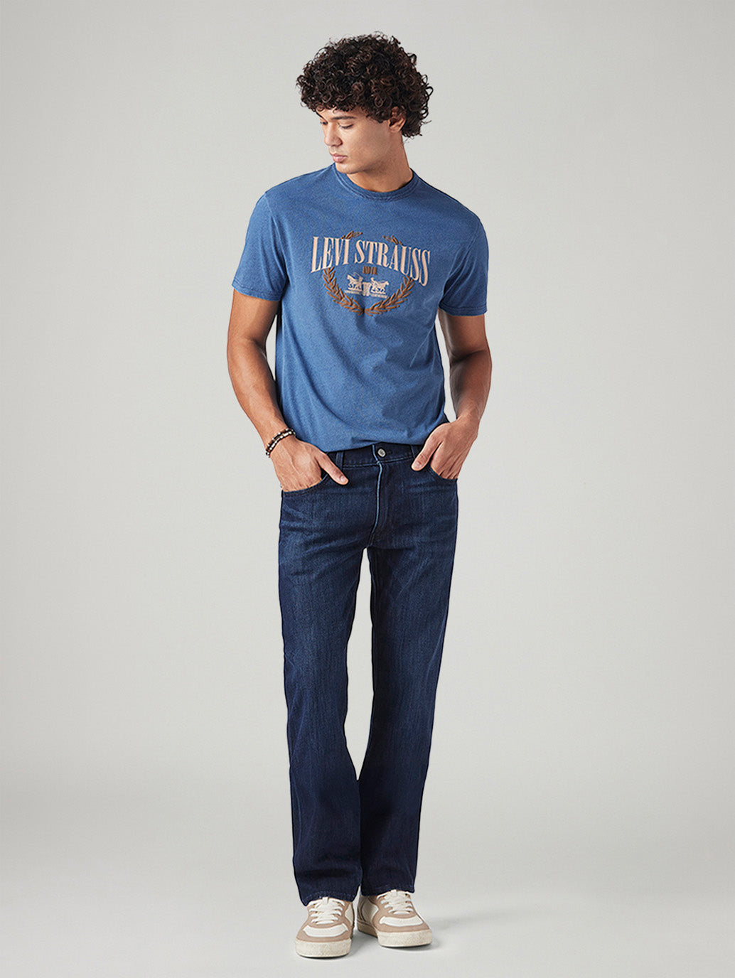 Men's 513 Dark Blue Slim Straight Fit Mid Rise Jeans - Styleshot View