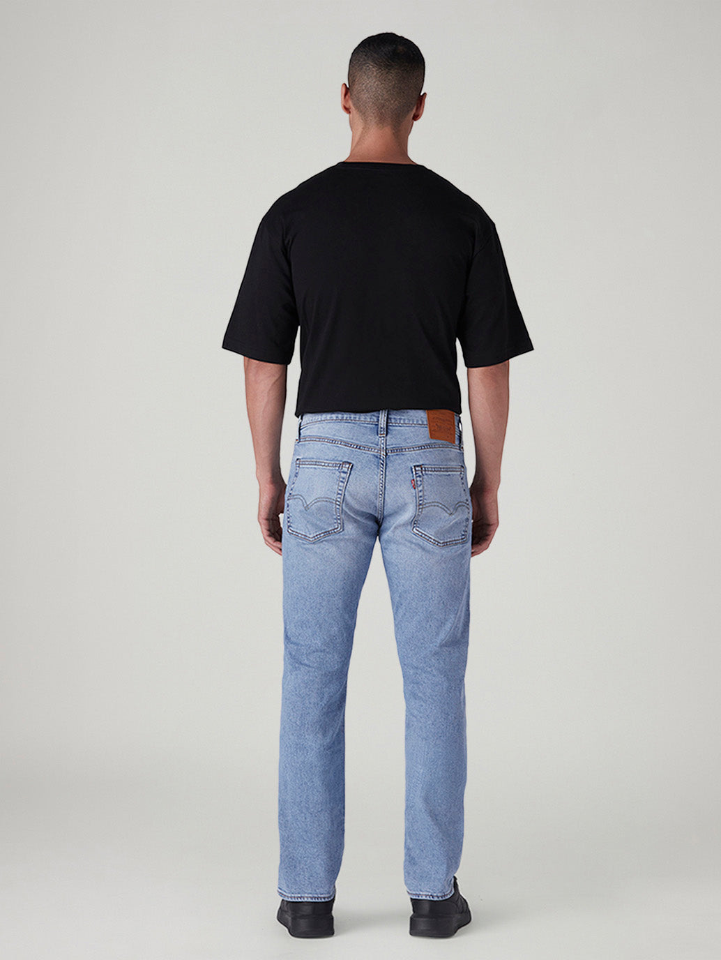 Men's 513 Light Indigo Slim Straight Fit Mid Rise Linen Jeans - Back View
