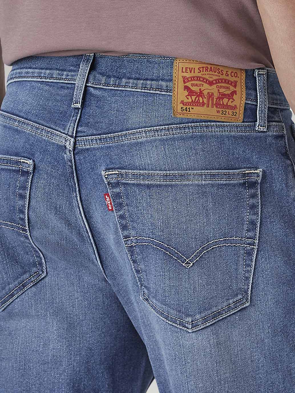 Men's 513 Light Indigo Slim Straight Fit Mid Rise Jeans - Detail View