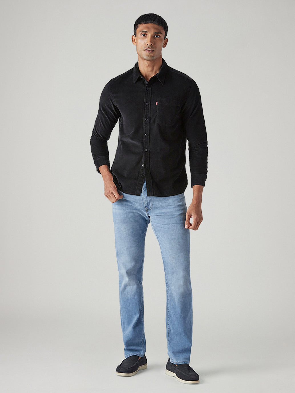 Men's 513 Light Indigo Slim Straight Fit Mid Rise Selvedge Jeans - Front View