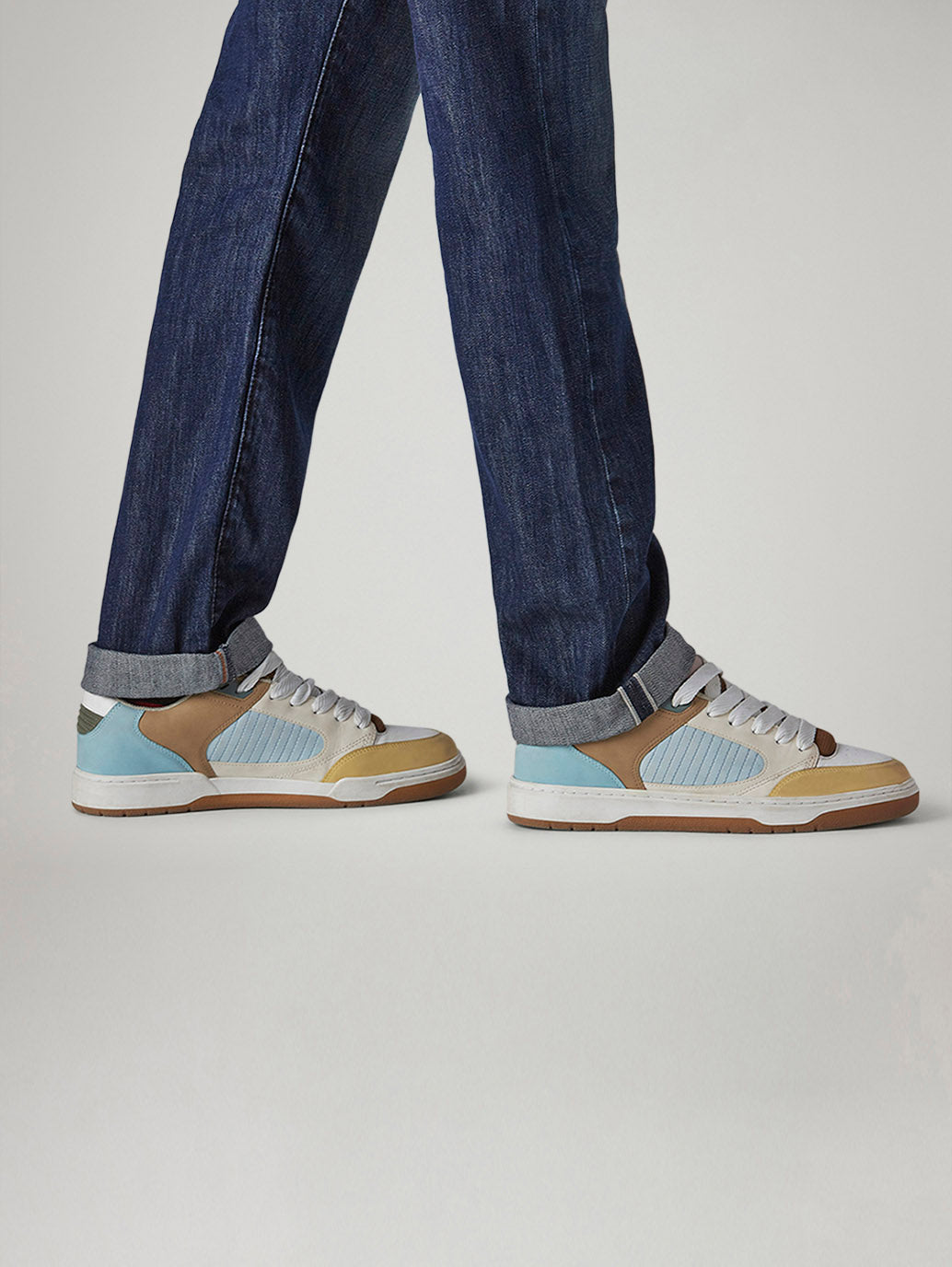 Men's 513 Dark Blue Slim Straight Fit Mid Rise Jeans - Detail View