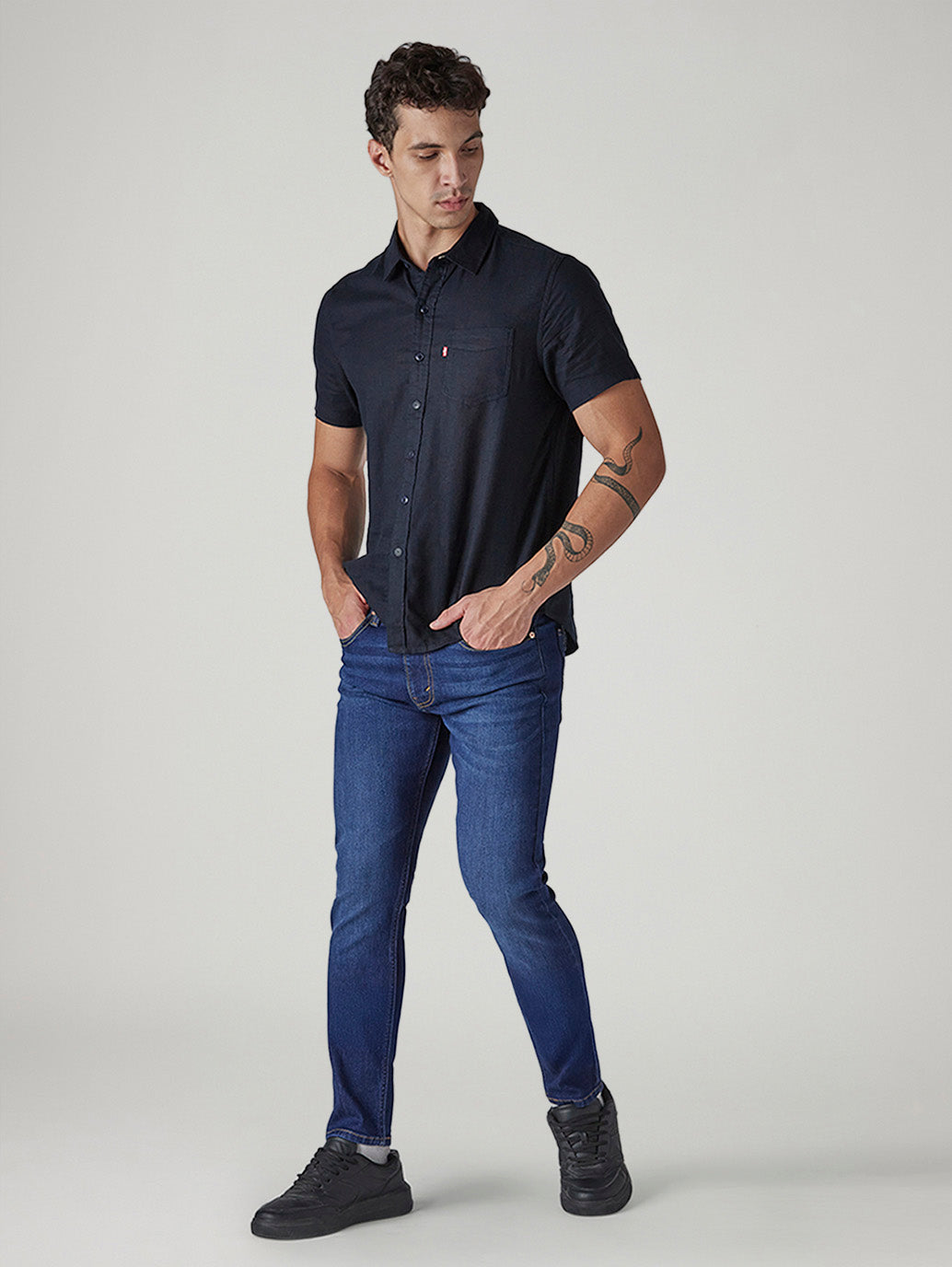 Men's 513 Blue Slim Straight Fit Mid Rise Jeans