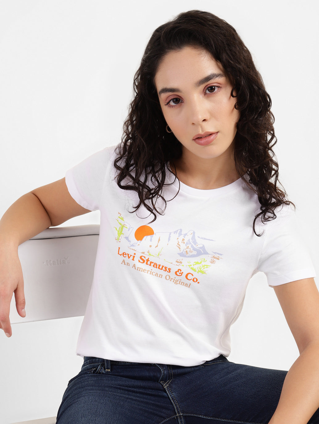 Women's Graphic Crew Neck T-shirt