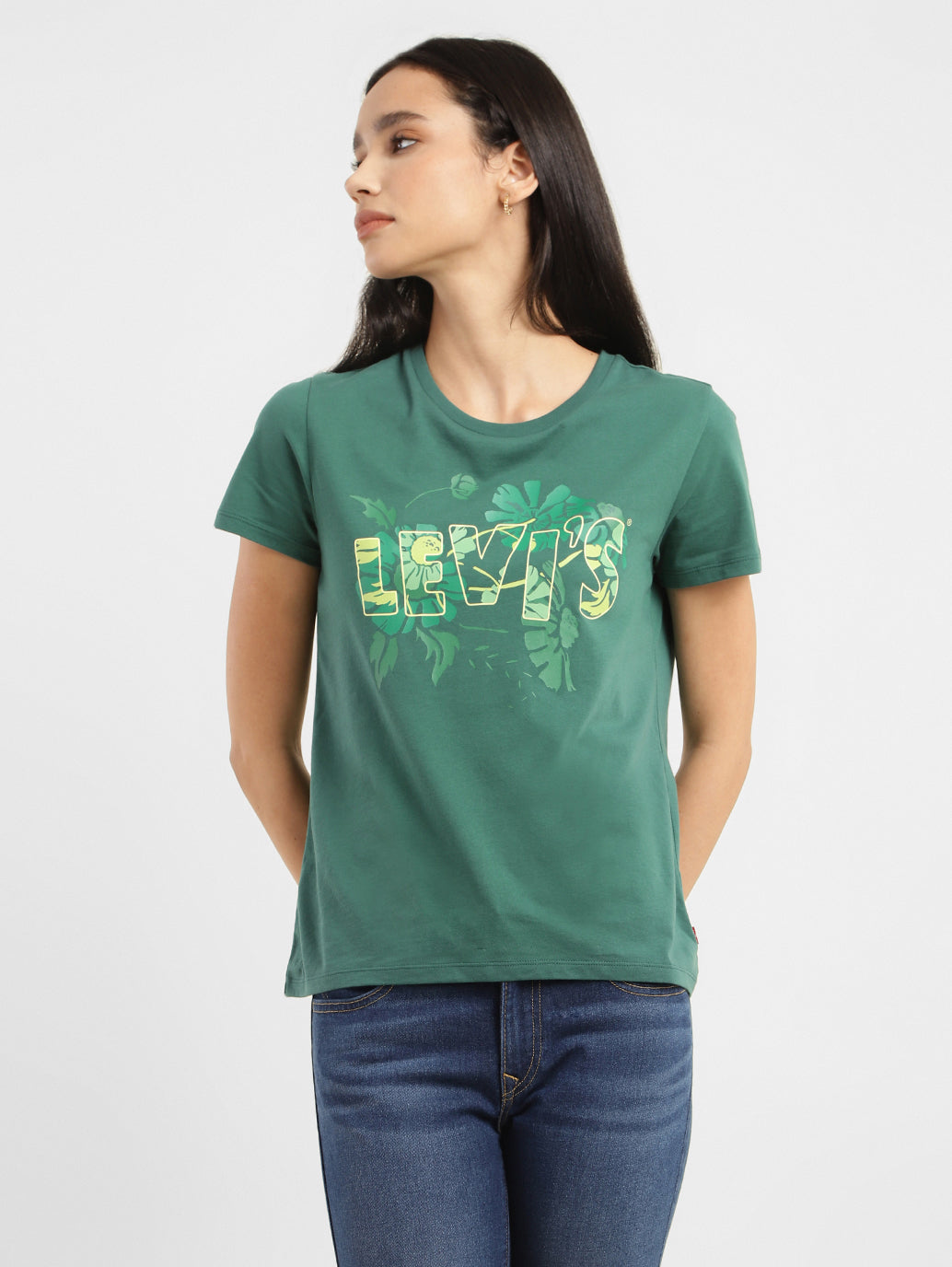 Buy the Perfect T-shirt for women online – Levis India Store