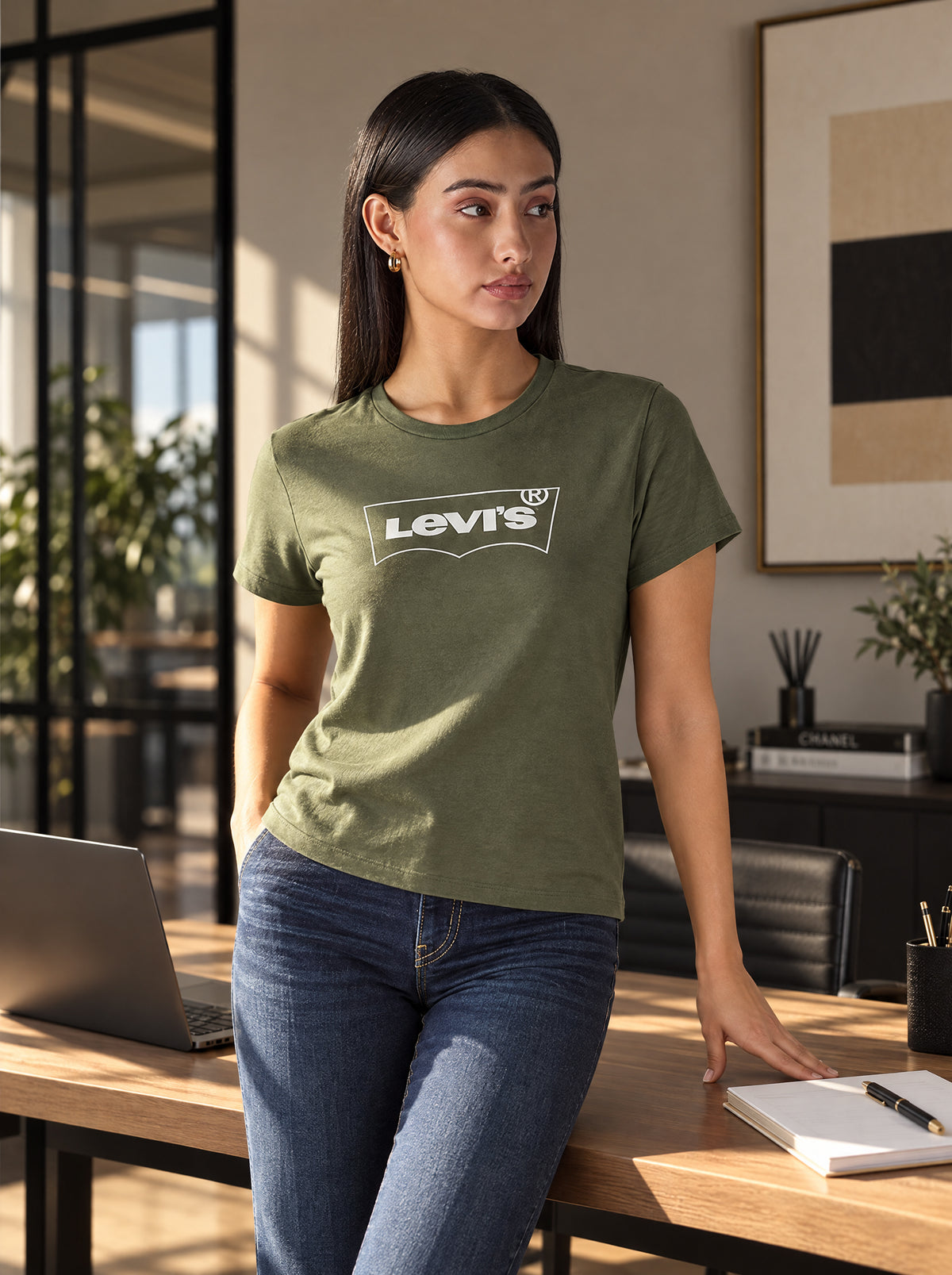 Women's Logo Printed Slim Fit Jersey T-Shirt