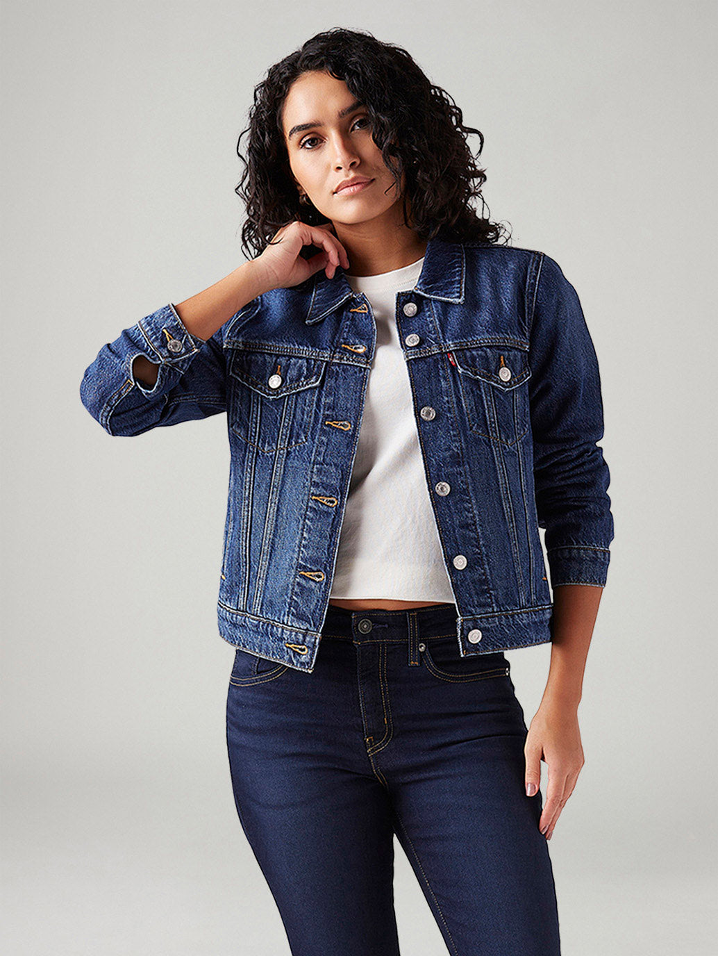 Women's Solid Regular Fit Jacket - Styleshot View