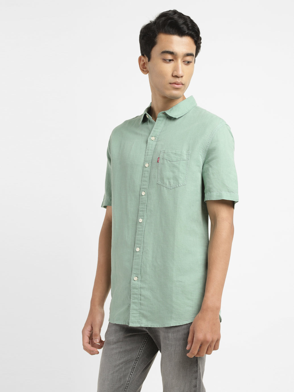 Men's Solid Slim Fit Shirt