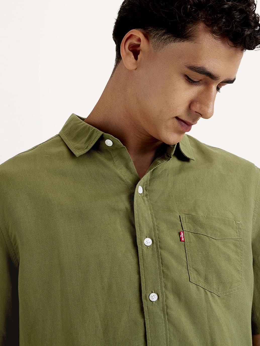 Men's Solid Regular Fit Shirt