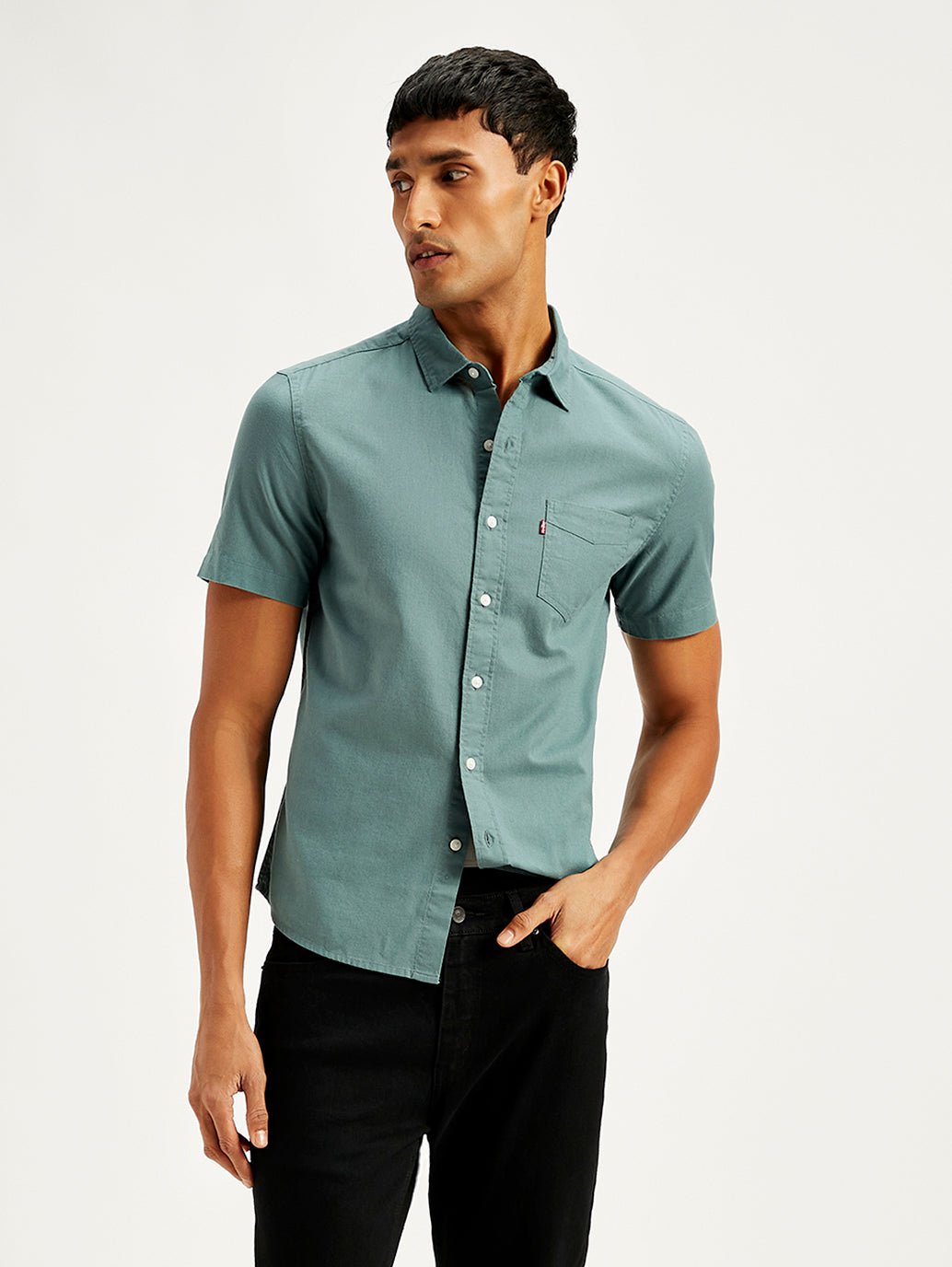 Men's Solid Slim Fit Shirt