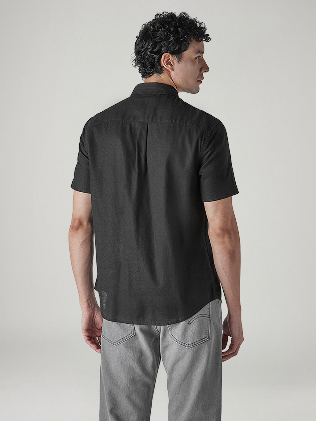 Men's Solid Slim Fit Linen Shirt - Back View