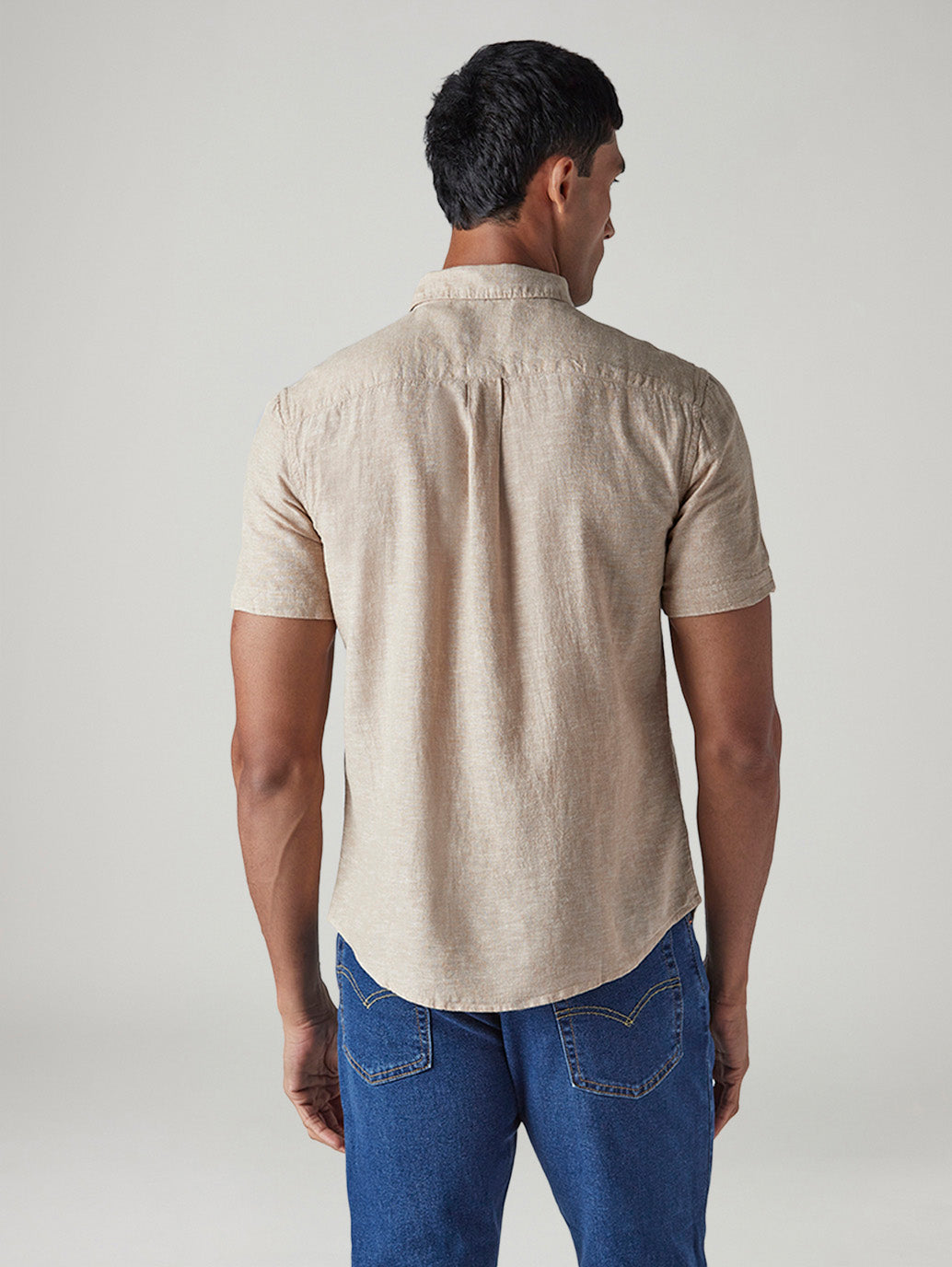 Men's Solid Slim Fit Linen Shirt - Back View