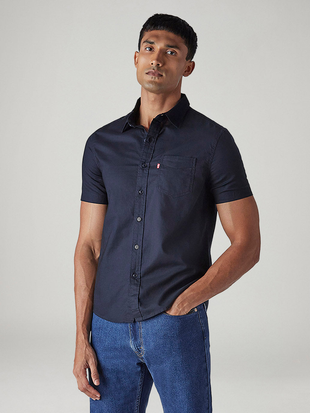 Men's Solid Slim Fit Oxford Shirt