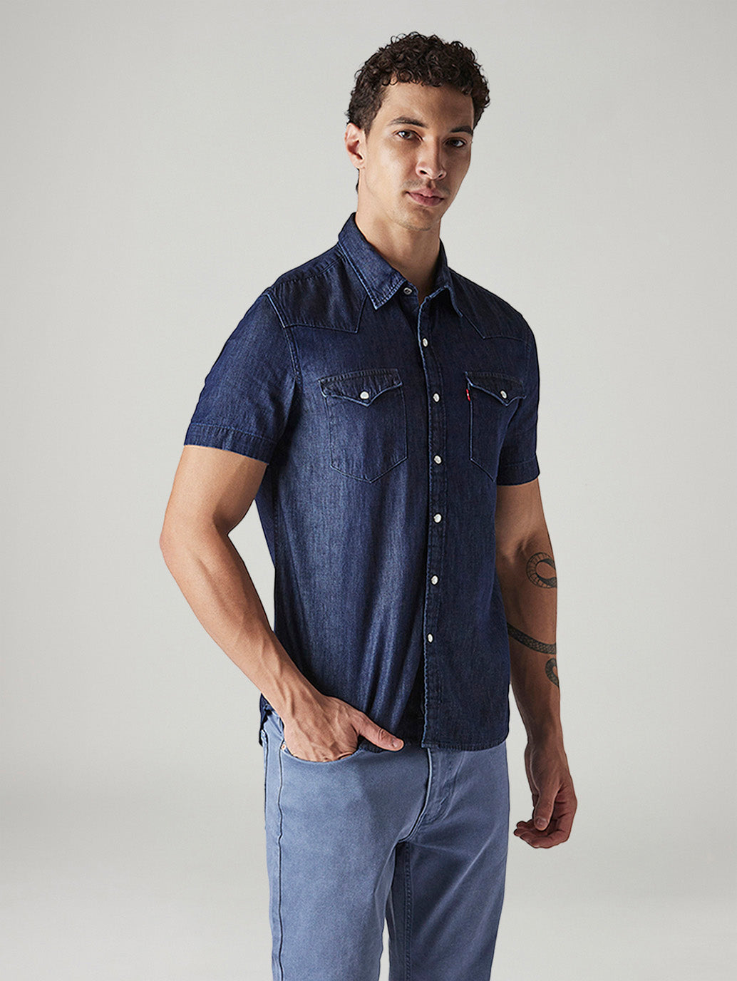 Men's Solid Slim Fit Denim Shirt