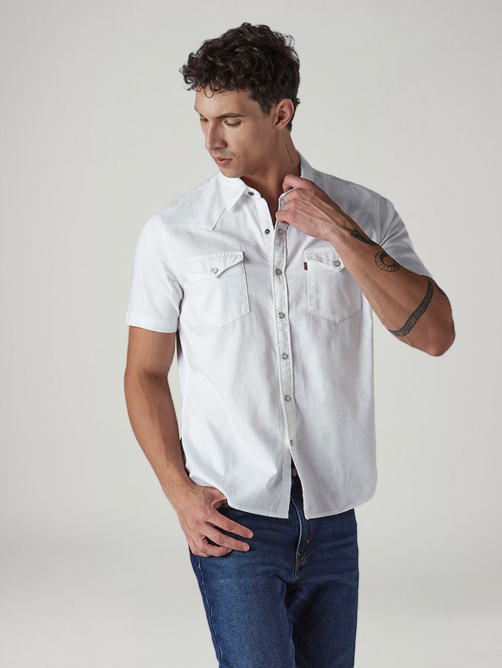 Men's Solid Slim Fit Denim Shirt