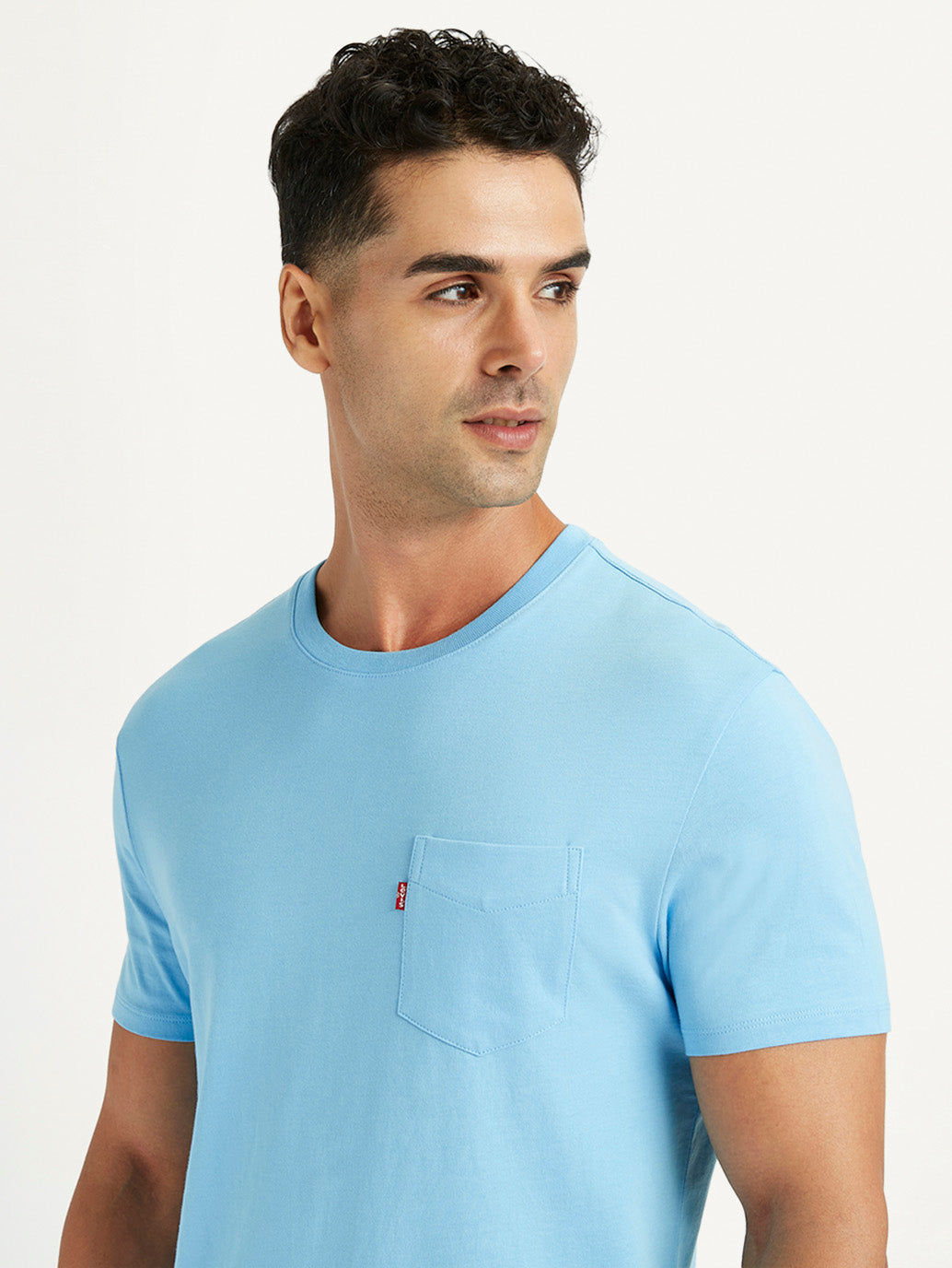 Men's Solid Slim Fit T-Shirt - Detail View
