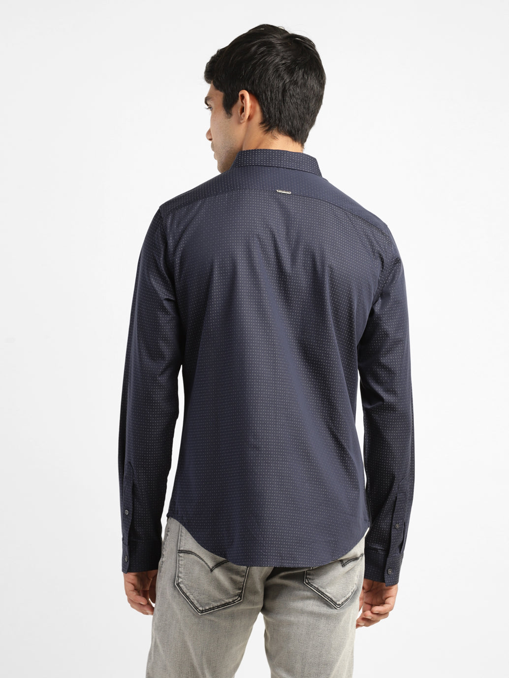 Men's Self Design Slim Fit Shirt - 618318ac-4139-4f2a-8b1e-9835776bc3af View