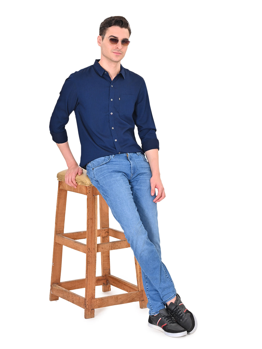 Men's Solid Slim Fit Shirt