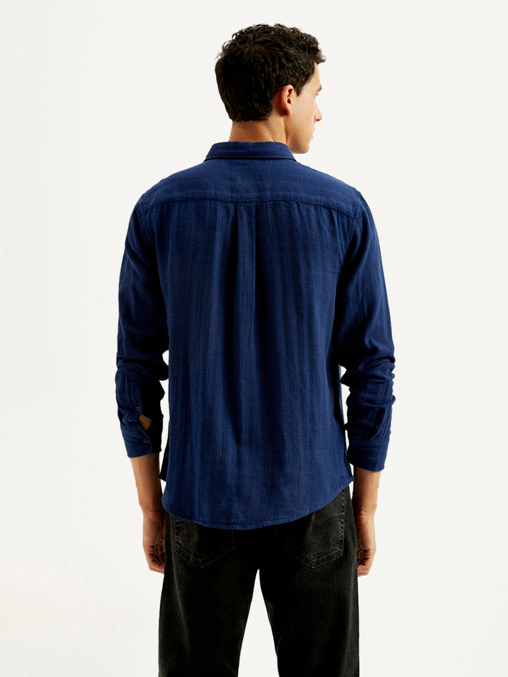 Men's Solid Slim Fit Shirt - Back View
