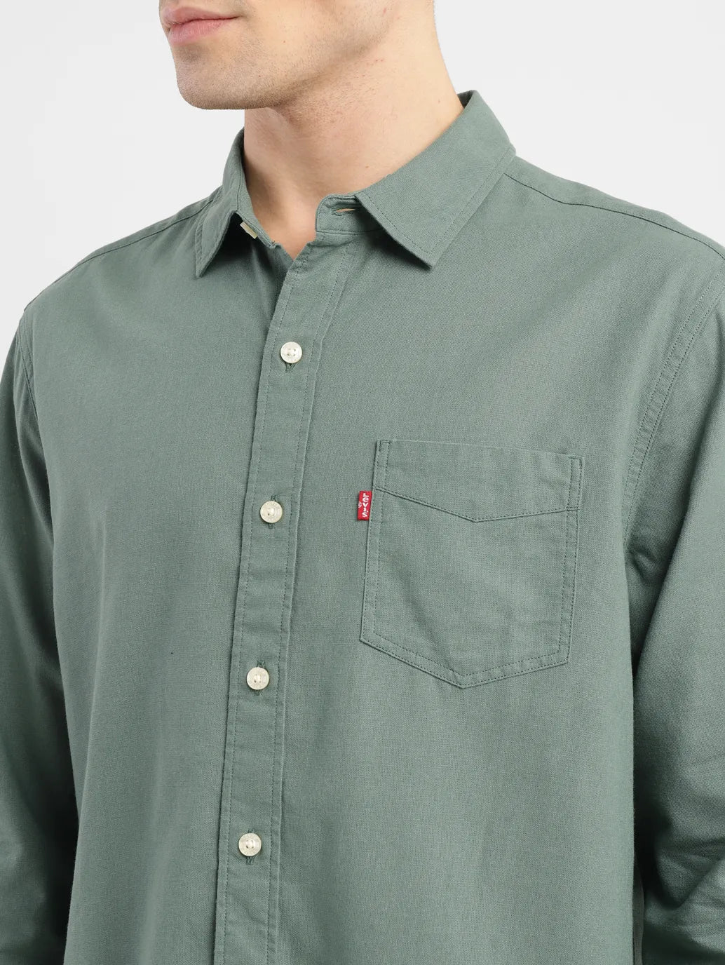 Men's Solid Slim Fit Shirt – Levis India Store