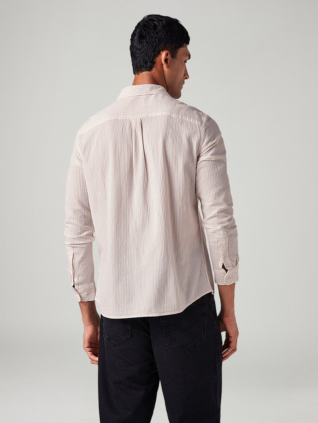 Men's Striped Slim Fit Textured Shirt - Back View