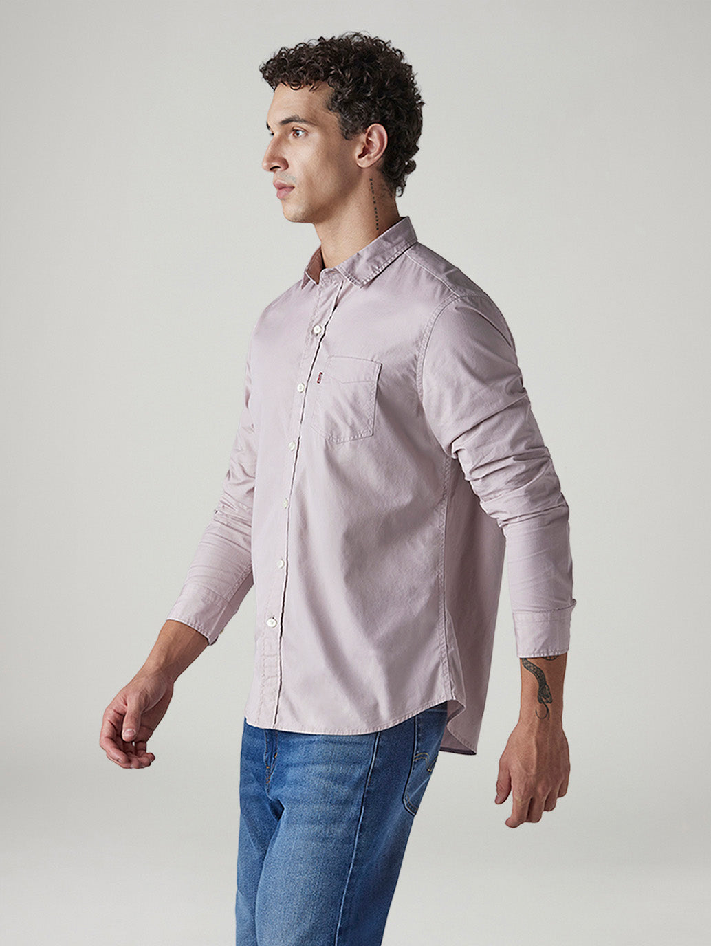 Men's Solid Slim Fit Poplin Shirt - Side View