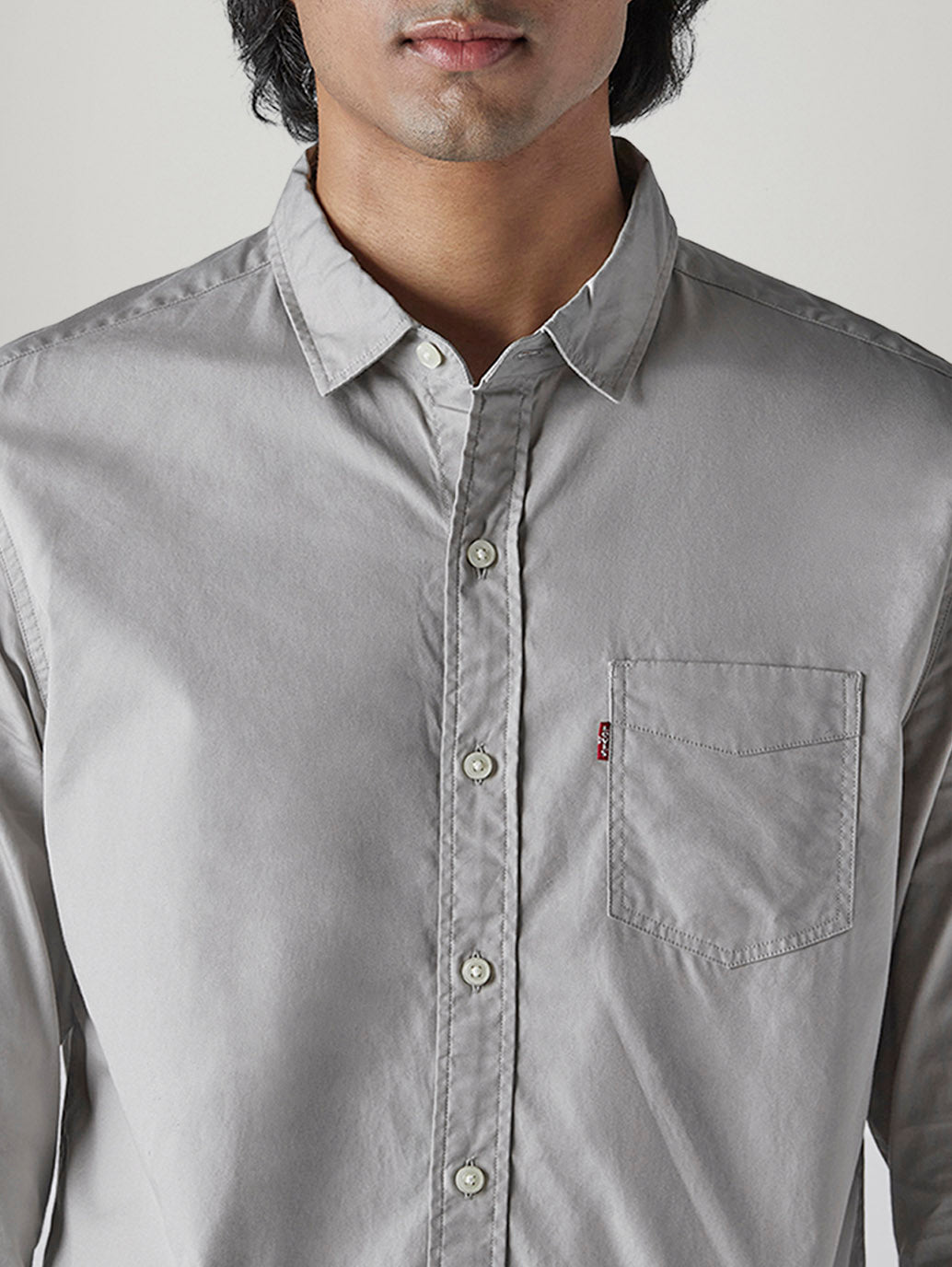 Men's Solid Slim Fit Poplin Shirt - detail View