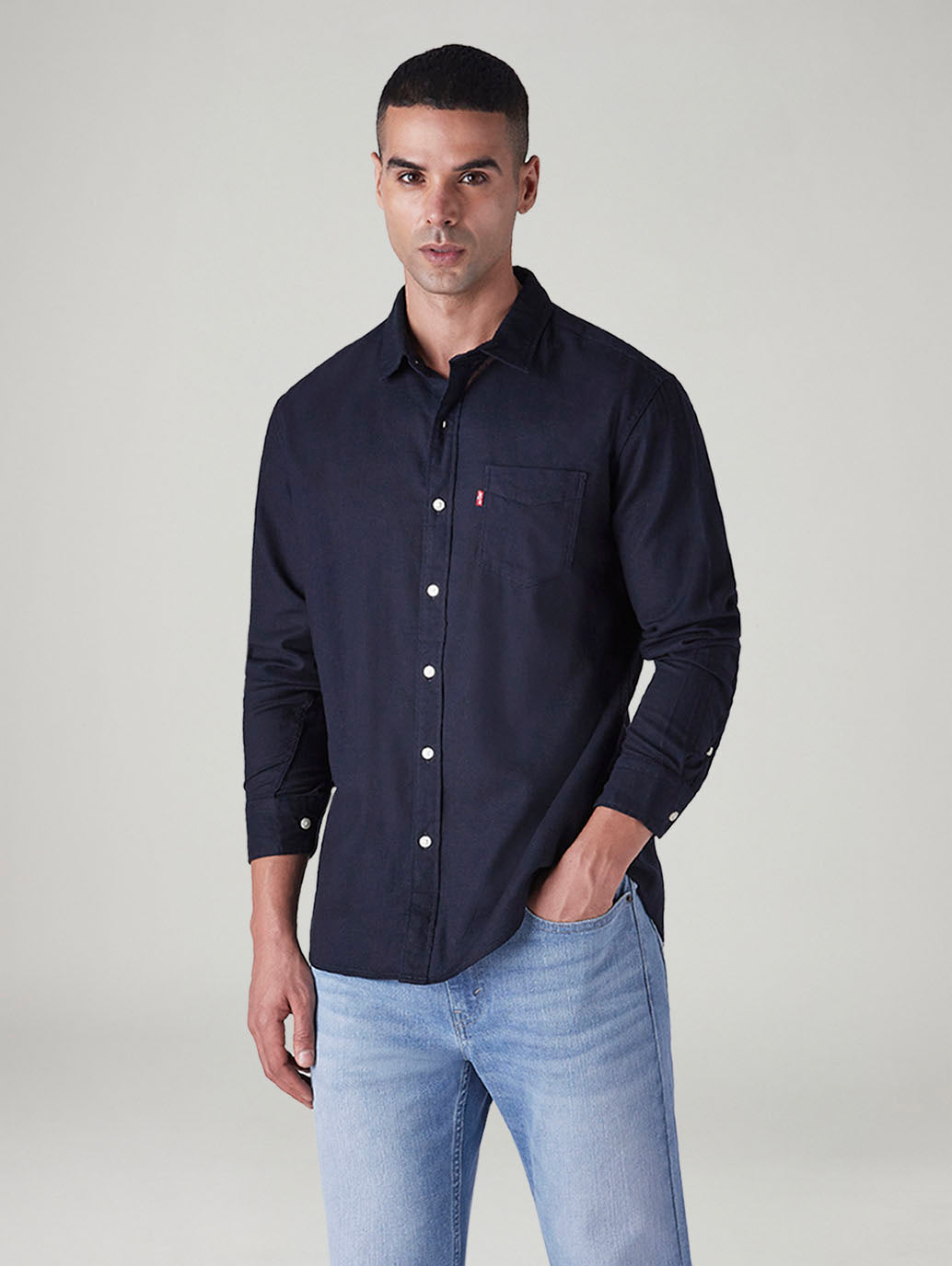 Men's Solid Slim Fit Oxford Shirt - 20 View