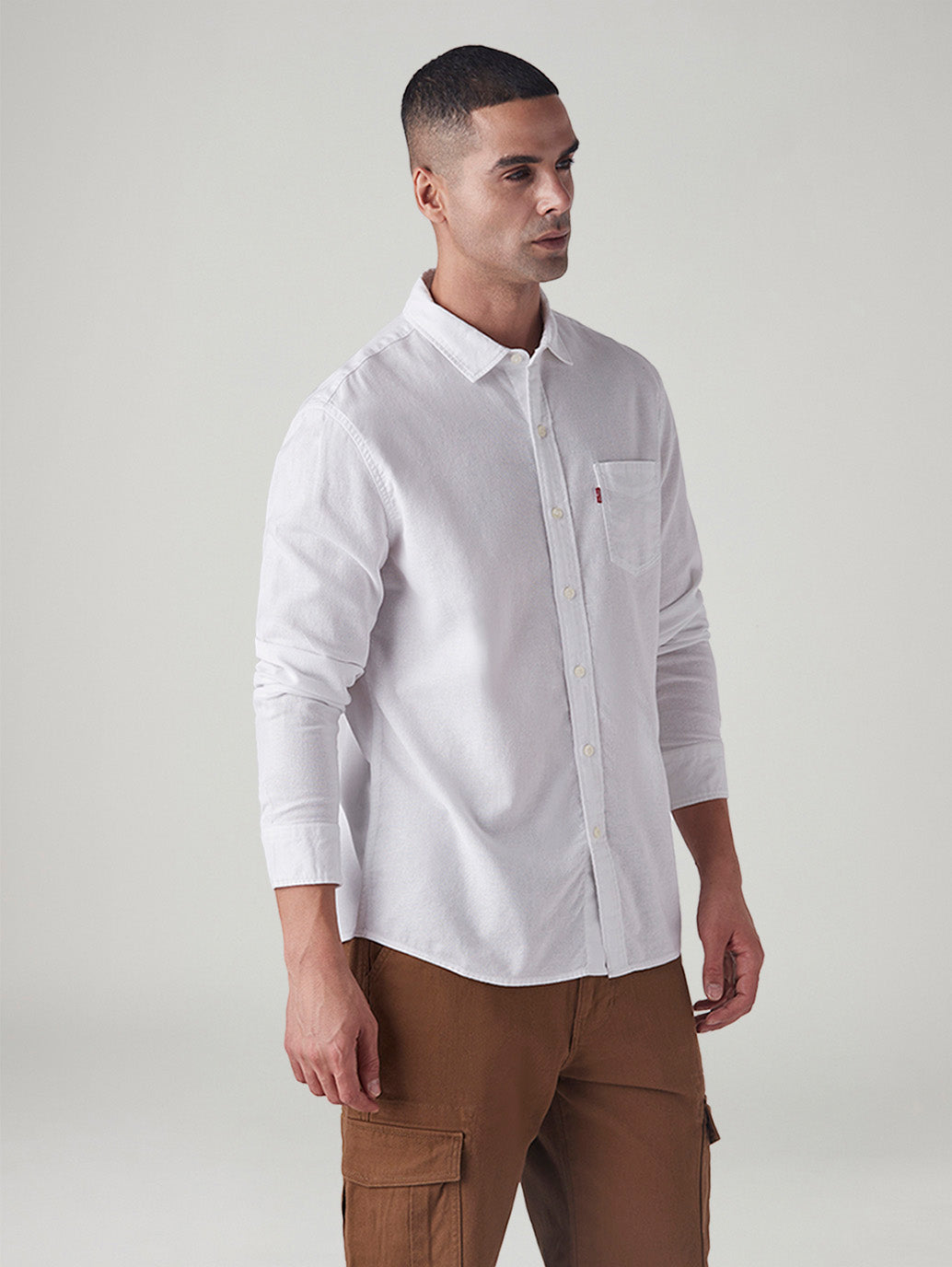 Men's Solid Slim Fit Oxford Shirt - Side View