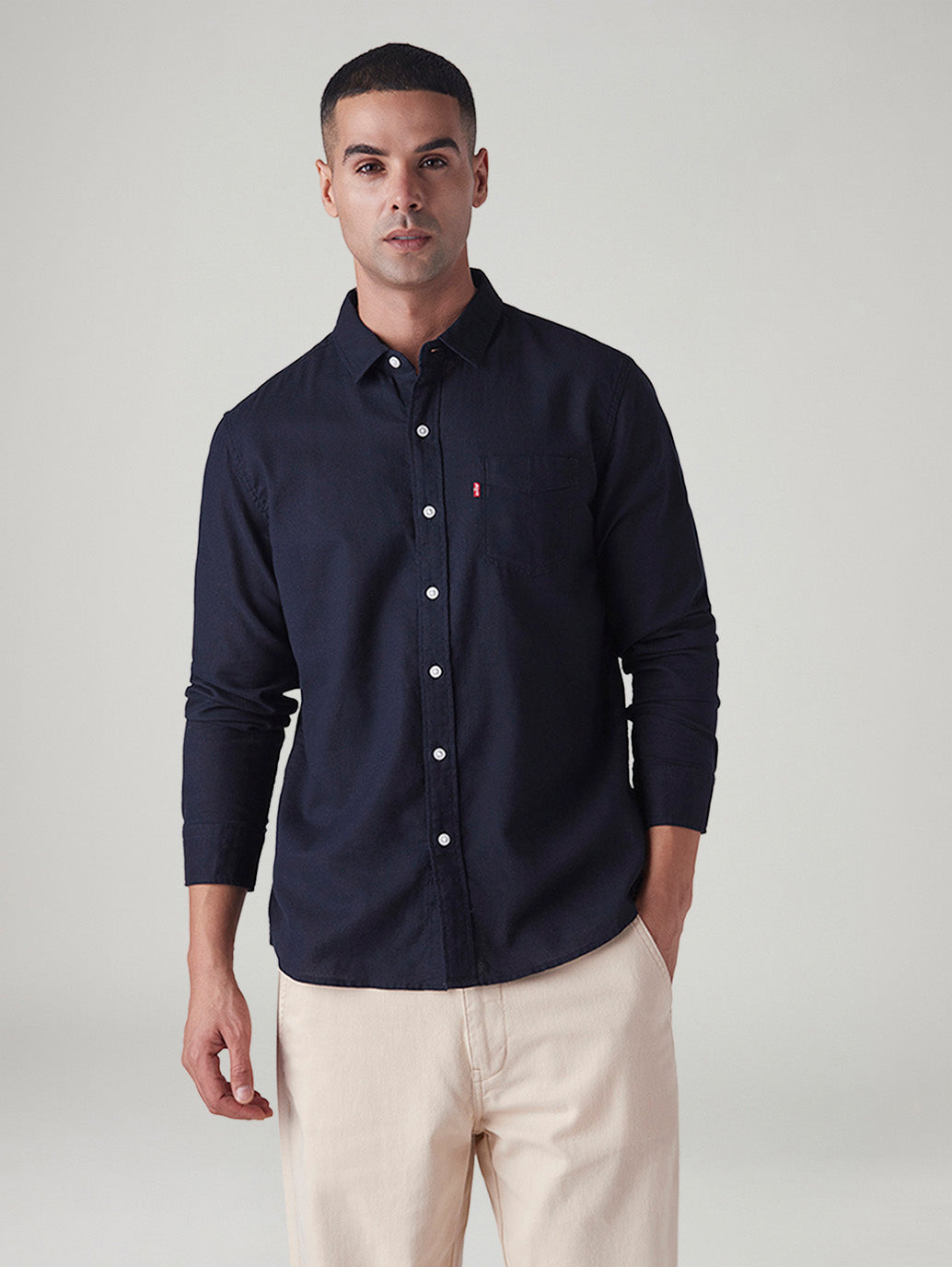 Men's Solid Slim Fit Oxford Shirt - Front View