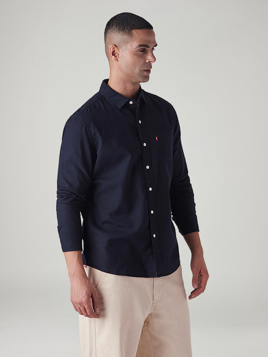 Men's Solid Slim Fit Oxford Shirt - Side View