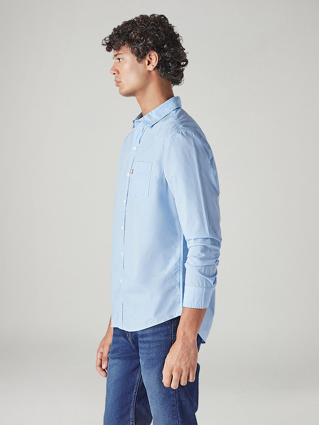 Men's Solid Slim Fit Poplin Shirt - Side View