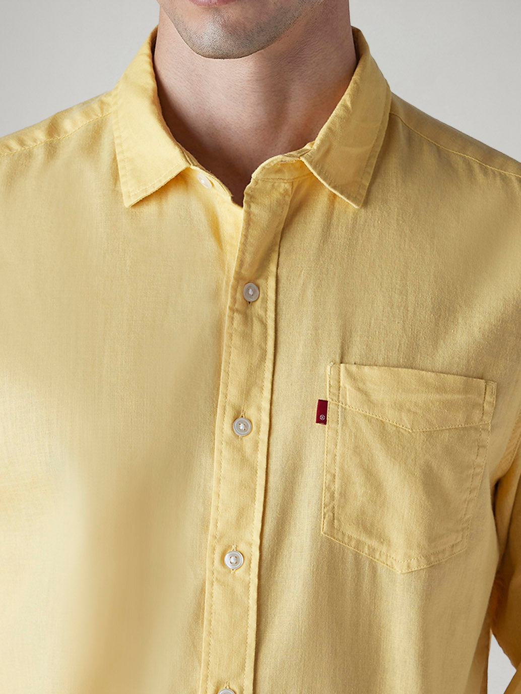 Men's Solid Slim Fit Shirt - Detail View